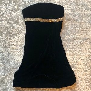 Marchesa Black Velvet Strapless Dress